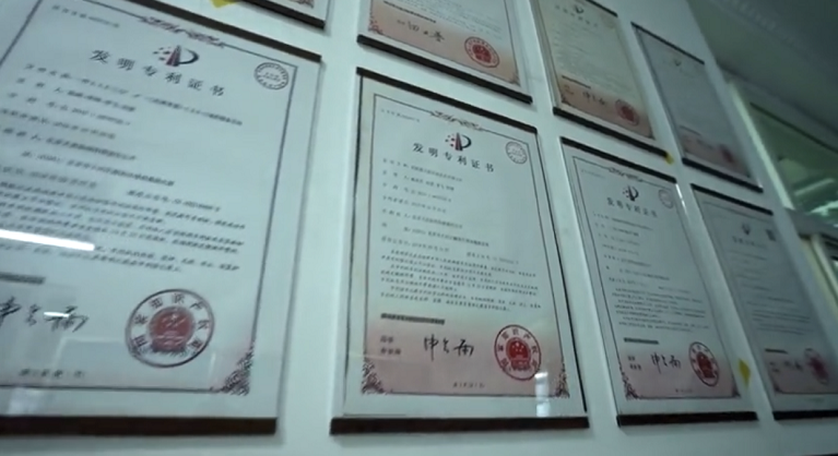 喜訊！天罡助劑獲評(píng)“中國(guó)塑料助劑行業(yè)十強(qiáng)企業(yè)”榮譽(yù)稱號(hào)
